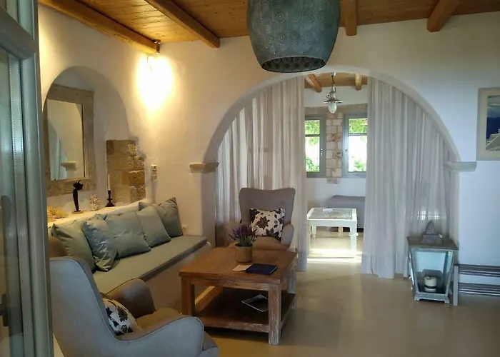 度假居 Faragas Angairiá